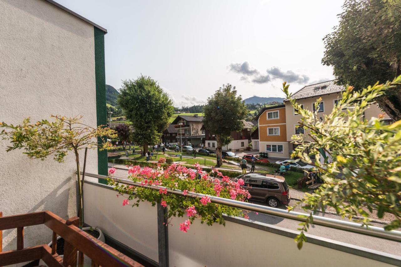 Stadt-Chalet Schladming Exterior foto